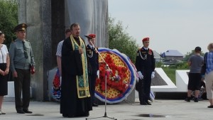 В городе Шумиха состоялась акция «Свеча памяти», в которой принял участие благочинный приходов Шумихинского округа протоиерей Алексей Новоселов.