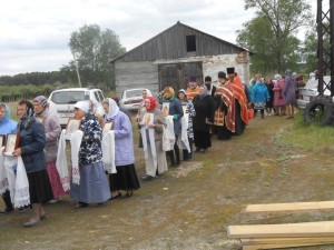 В селе Кондино Шатровского района заложен камень в основание храма в честь святой великомученицы Параскевы Пятницы