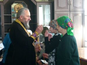 Настоятель Петропавловского храма г. Куртамыш посетил ГБУ «Куртамышский психоневрологический интернат»