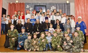 16 апреля 2017 г. в воскресной школе Далматовского монастыря по традиции в день Светлого Христового Воскресения состоялся торжественный пасхальный утренник