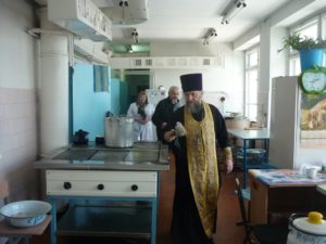 Протоиерей Александр Тимушев освятил помещения Куртамышского филиала Курганского педагогического колледжа