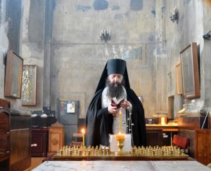 В Далматовском Успенском монастыре отслужили заупокойную литию по Александру Попову, изобретателю радио