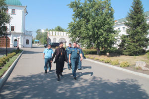 Успенский Далматовский мужской монастырь посетил руководитель ГУ МЧС России по Курганской области