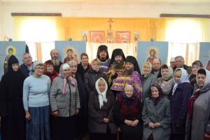 В молебном доме с. Усть-Уйское Целинного района совершены Божественная литургия и таинство Соборования