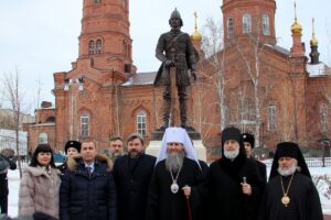 Епископ Шадринский и Далматовский Владимир принял участие в торжественном открытии памятника святому благоверному князю Александру Невскому в г. Кургане