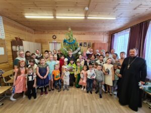 В воскресной школе при Успенском храме г. Шумихи состоялась детская Рождественская ёлка