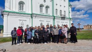 Студенты Шадринского политехнического колледжа посетили Преображенский храм села Батурино