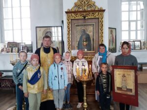 Праздник Крещения Руси отметили в Свято-Троицком храме с. Малое Дюрягино