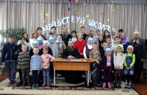 В воскресной школе «Свеча» при Далматовском монастыре состоялось организационное собрание перед началом нового учебного года