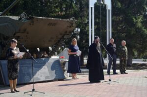 Наместник Далматовского монастыря игумен Варнава (Аверьянов) выступил на митинге, посвящённом Дню солидарности в борьбе с терроризмом