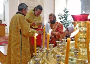 В храме в честь Иоанна Предтечи д. Крестовское Шадринского района отметили престольный праздник
