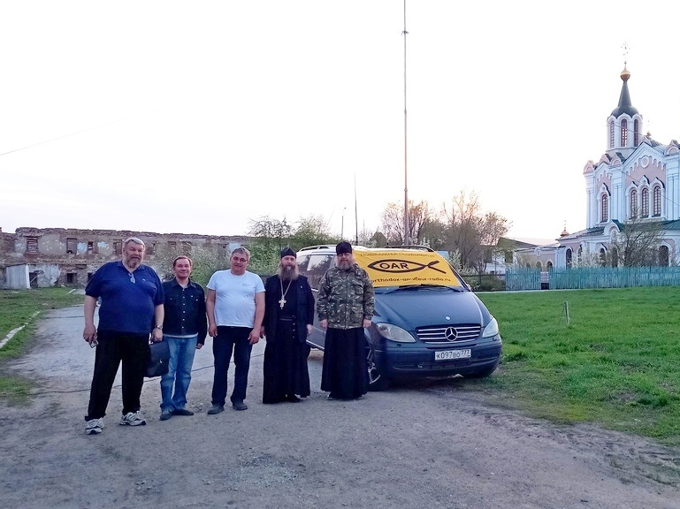 Сеансы радиосвязи в Далматовском монастыре. День радио