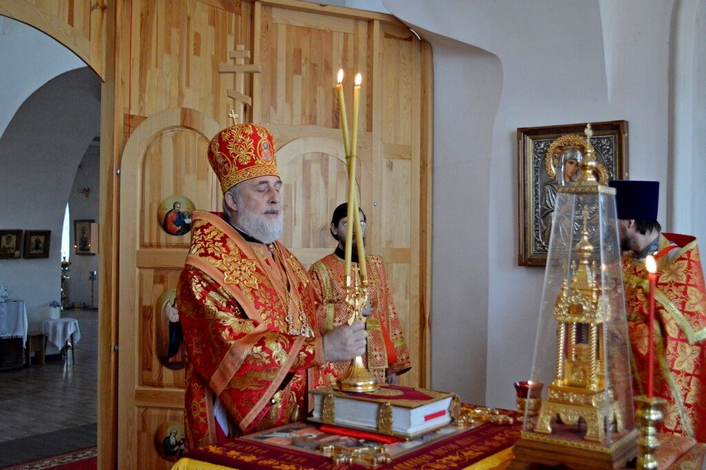 Божественная литургия, г. Шадринск