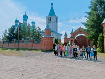 Боровской женский монастырь посетили школьники младших классов