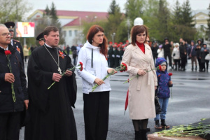 Священник принял участие в акции «Свеча памяти» в память об участниках Великой Отечественной войны, г. Шумиха