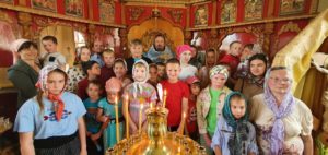 В храме Успения Пресвятой Богородицы города Шумихи отслужили молебен на начало учения отроков