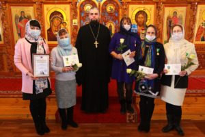 Шадринским медикам вручили Медали Русской Православной Церкви «Патриаршая благодарность»
