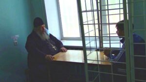 Настоятель храма в честь Вознесения Господня с. Костылево Куртамышского р-на протоиерей Сергий Шумков посетил изолятор временного содержания МО МВД России «Куртамышский»