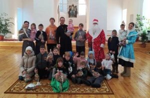 В храме в честь Иоанна Предтечи д. Крестовское состоялся детский праздник, посвящённый Рождеству Христову