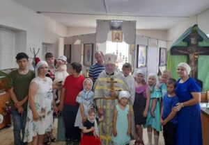 В Покровском храме р.п. Каргаполье почтили память святых апостолов Петра и Павла