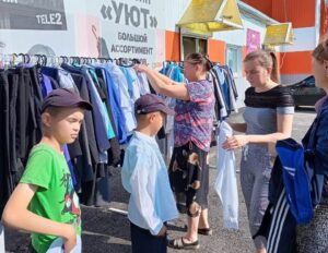 «Итак, доколе есть время, будем делать добро всем, а наипаче своим по вере» (Гал. 6:10)