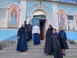 По благословению правящего архиерея насельницы Боровского женского монастыря приступили к обучению на регентских курсах Екатеринбургской духовной семинарии