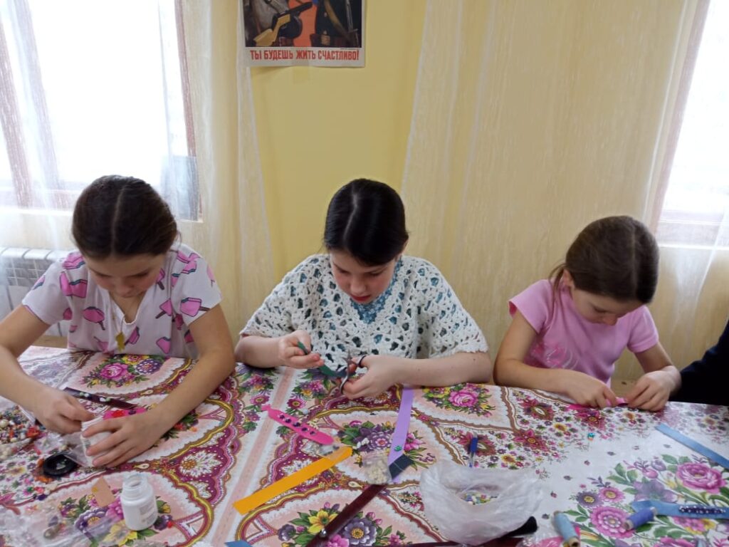 В воскресной школе Богоявленского храма с. Усть-Миасское состоялась очередная встреча участников программы «Умные каникулы»