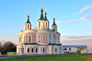 В течение лета и осени произведены ремонтные работы Скорбященского храма, часовни на Успенской площади и здания воскресной школы Далматовского монастыря