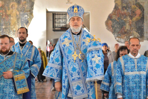 Божественная литургия в день праздника Покрова Пресвятой Богородицы, г. Шадринск