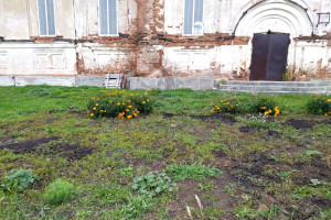 Приход в честь Владимирской иконы Божией Матери с. Глубокое продолжает работы по восстановлению храма