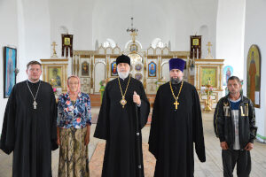 Глава Шадринской епархии посетил ряд храмов западного благочиния с рабочим визитом