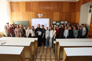 В Шадринском университете состоялся круглый стол «Семья — главная опора и ценность в жизни человека»